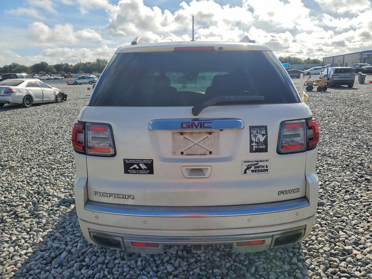 2014 Gmc Acadia Denali Белый vin: 1GKKVTKD7EJ176559