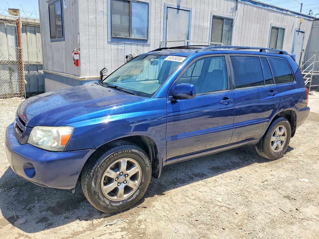 2005 Toyota Highlander Limited Blue vin: JTEDP21A550080821