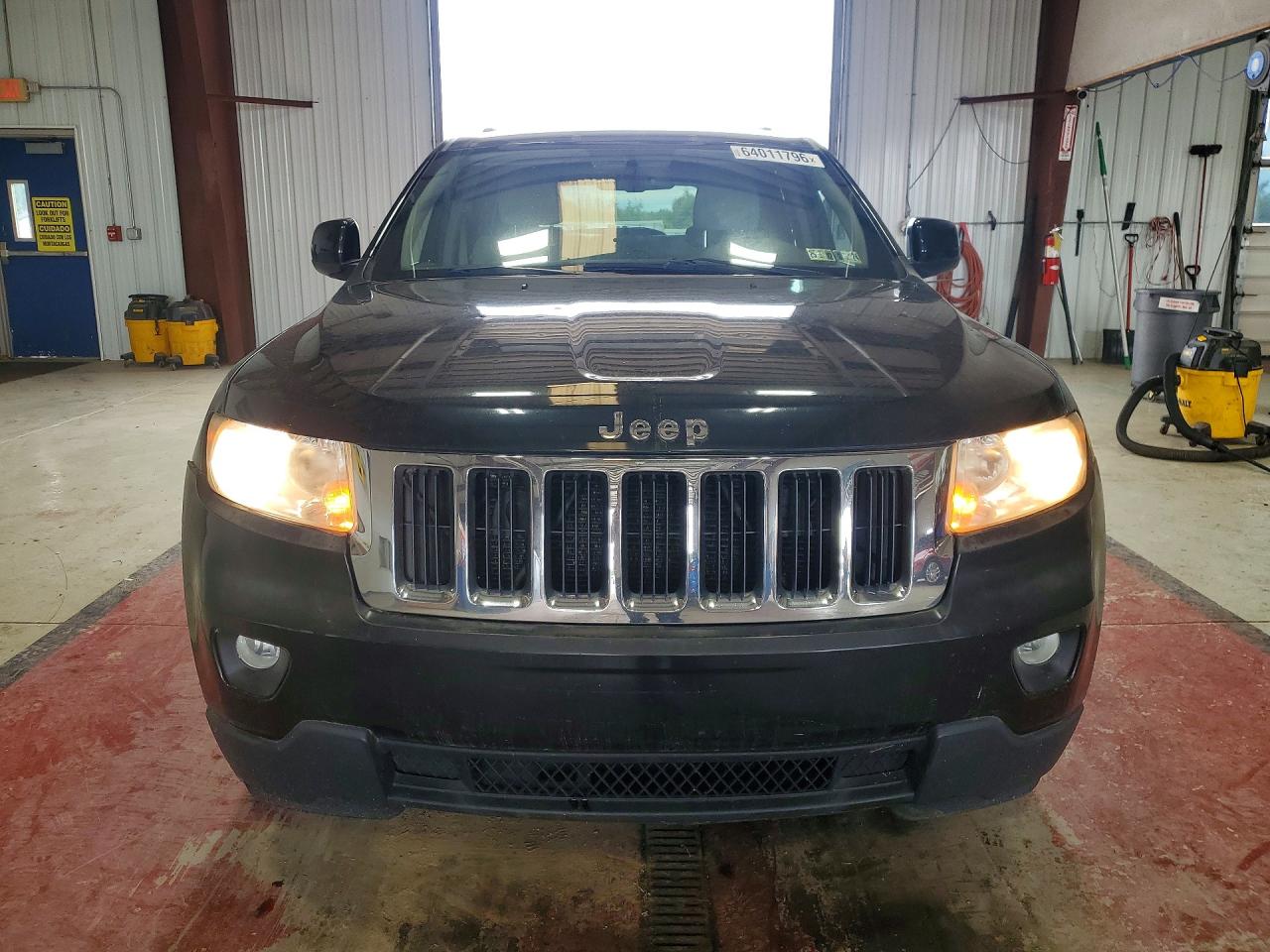 2011 Jeep Grand Cherokee Laredo Black vin: 1J4RR4GG1BC570933