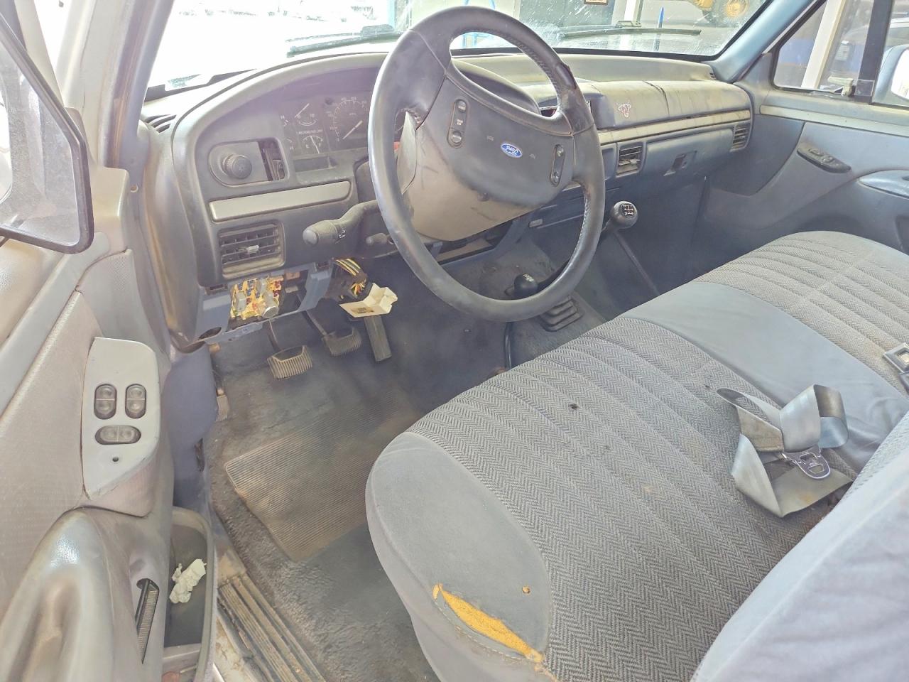 1993 Ford F150 Белый vin: 1FTEX14Y7PKB56686