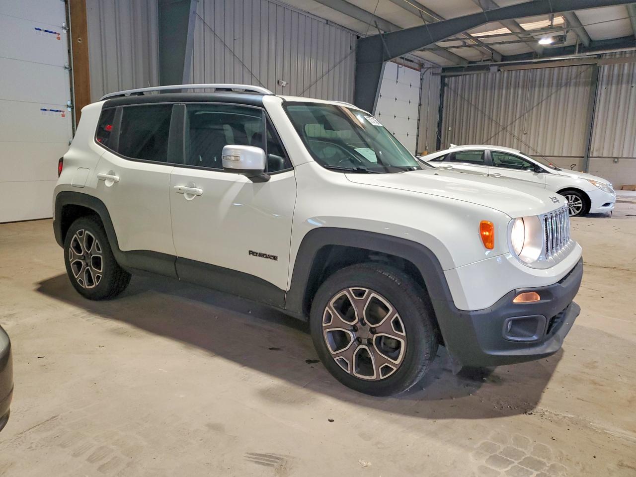 2015 Jeep Renegade Limited White vin: ZACCJBDT3FPC23209