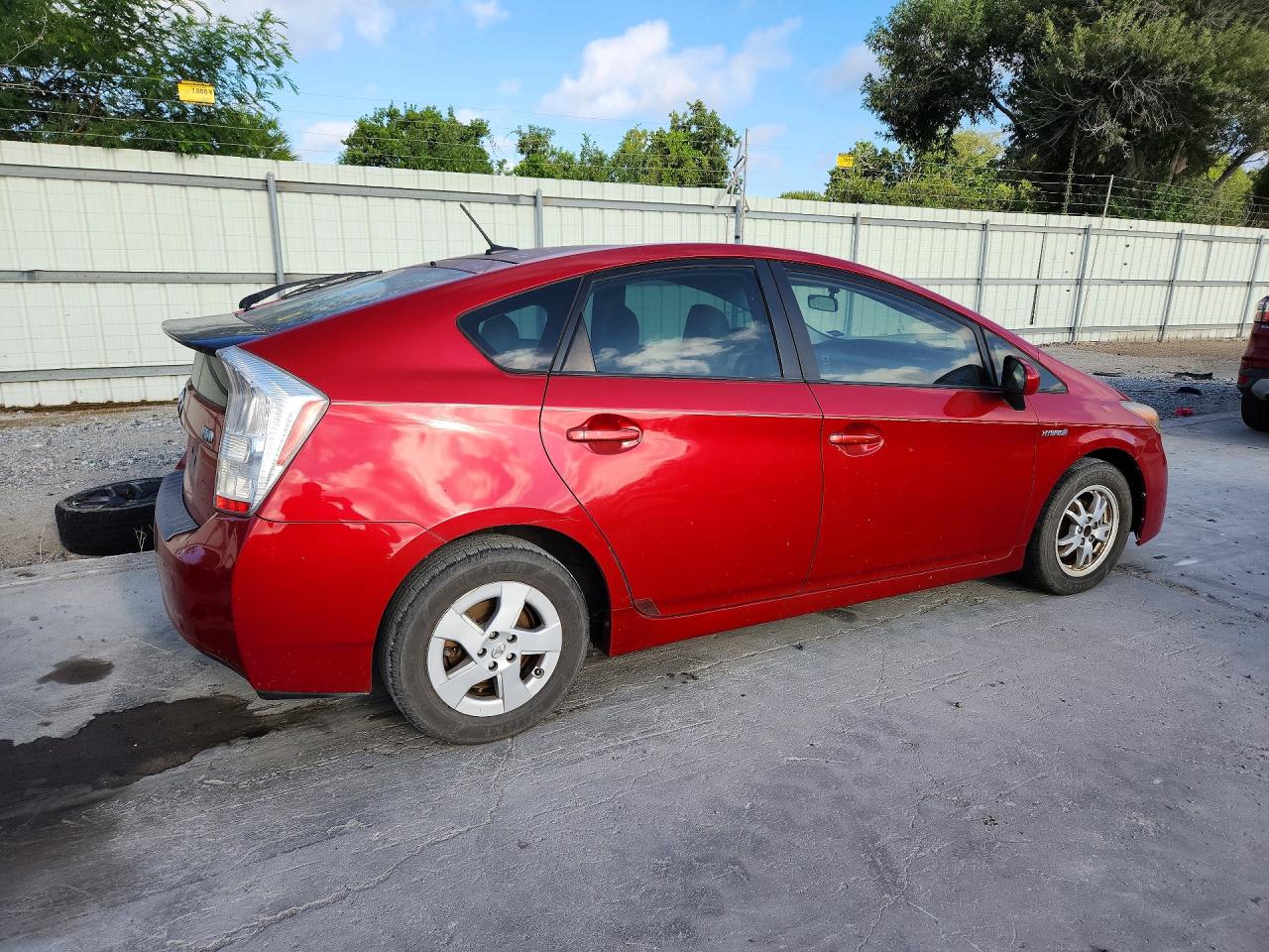 2010 Toyota Prius Iii Red vin: JTDKN3DU1A0115667