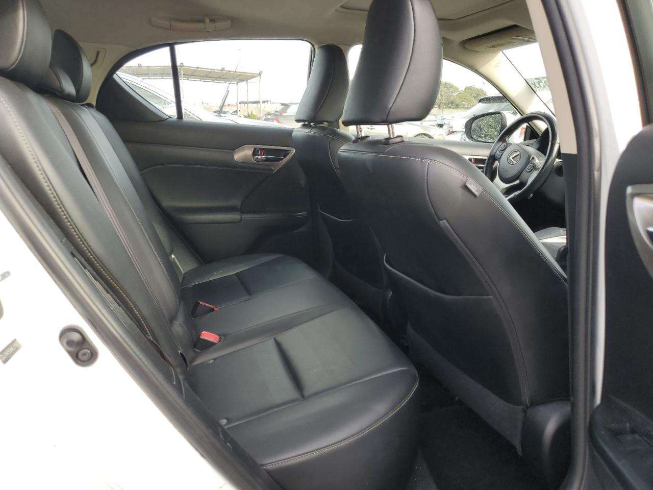 2014 Lexus Ct 200 White vin: JTHKD5BH6E2180303
