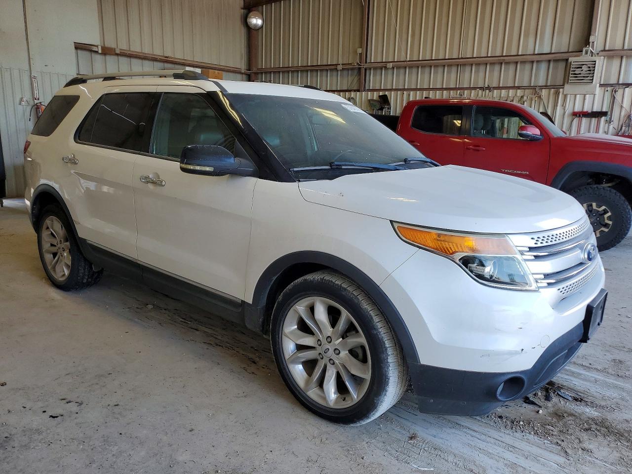 2012 Ford Explorer Xlt White vin: 1FMHK7D83CGA20272