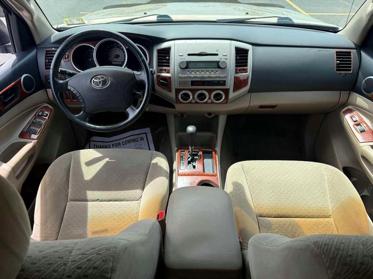 2005 Toyota Tacoma Double Cab Gold vin: 5TELU42N05Z143314