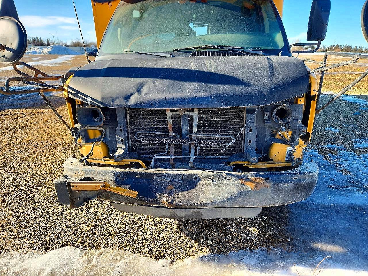 2011 Chev Express Cutaway G3500 Желтый vin: 1GB3G3BG1B1169935
