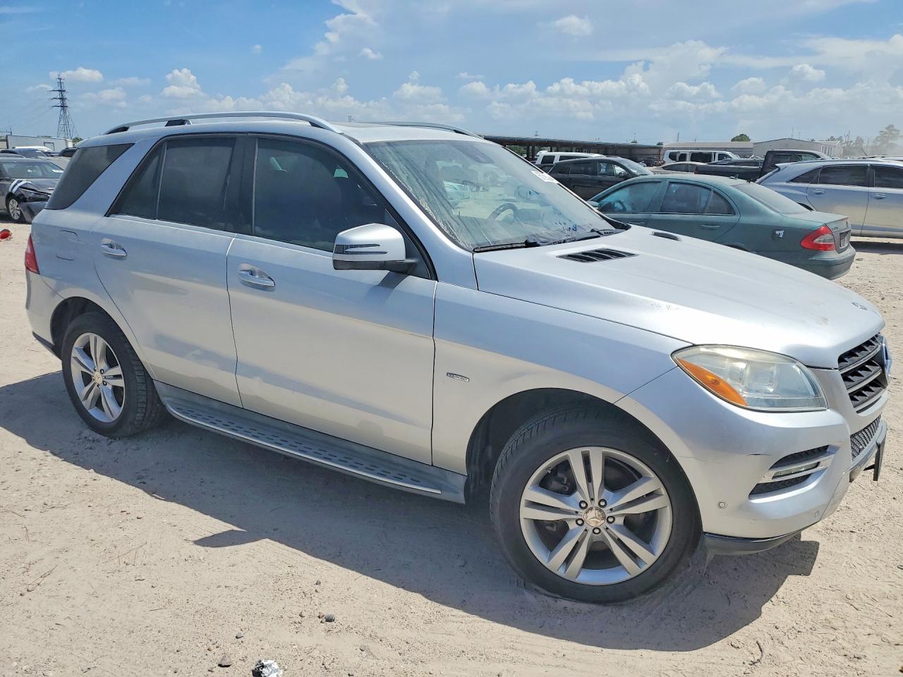 2012 Mercedes-benz Ml 350 4matic Silver vin: 4JGDA5HB0CA017845
