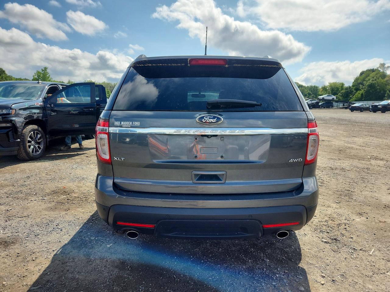 2015 Ford Explorer Xlt Серый vin: 1FM5K8D87FGC43976