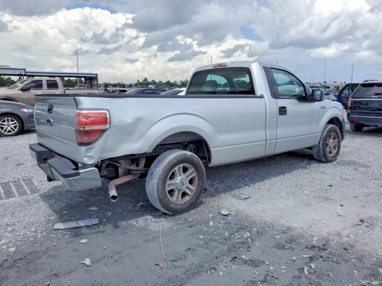 2010 Ford F150 Silver vin: 1FTMF1CW0AKC19116