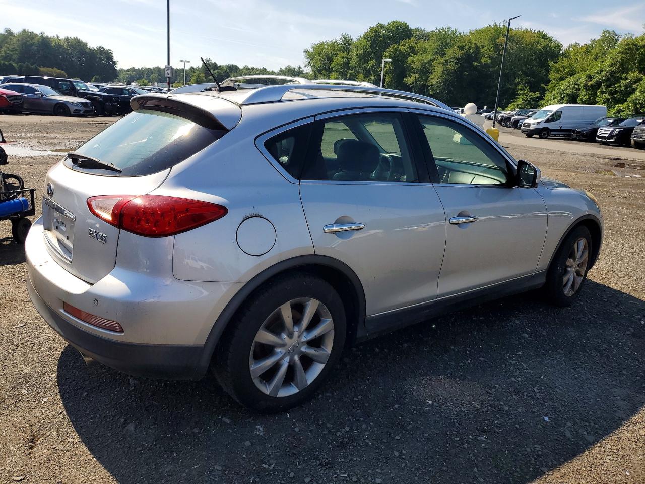 2011 Infiniti Ex35 Base Silver vin: JN1AJ0HR6BM850749