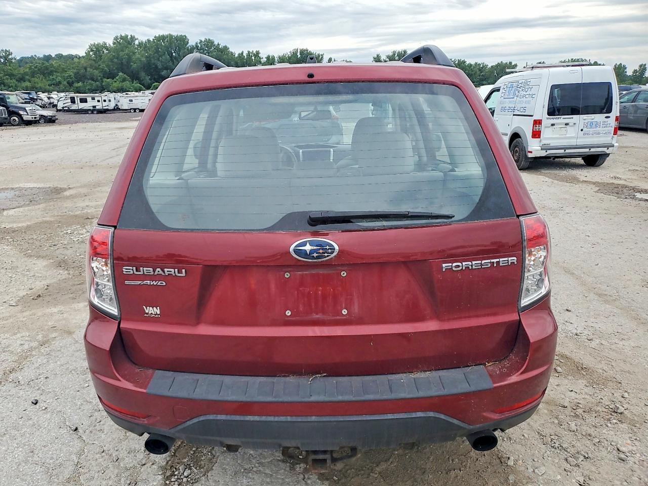 2011 Subaru Forester 2.5x Red vin: JF2SHBBC2BH783106