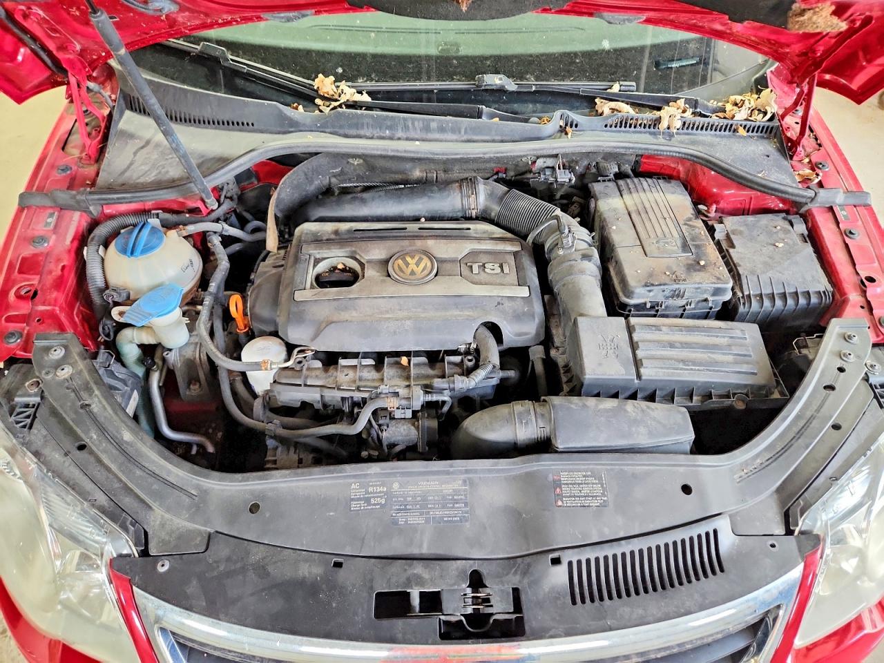 2009 Volkswagen Eos Turbo Red vin: WVWBA71F49V015098