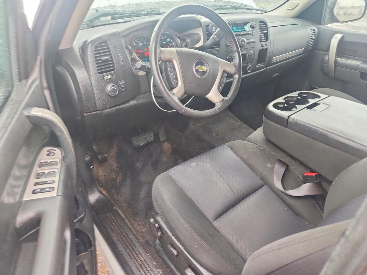 2011 Chevrolet Silverado K1500 Lt Silver vin: 1GCRKSE31BZ205888