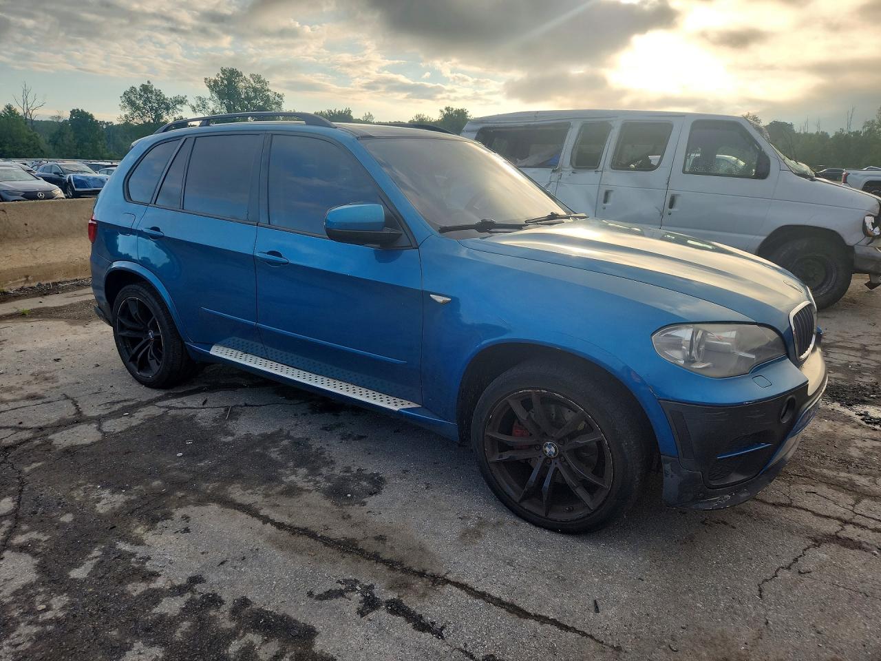 2012 Bmw X5 Xdrive35d Синий vin: 5UXZW0C53CL670947