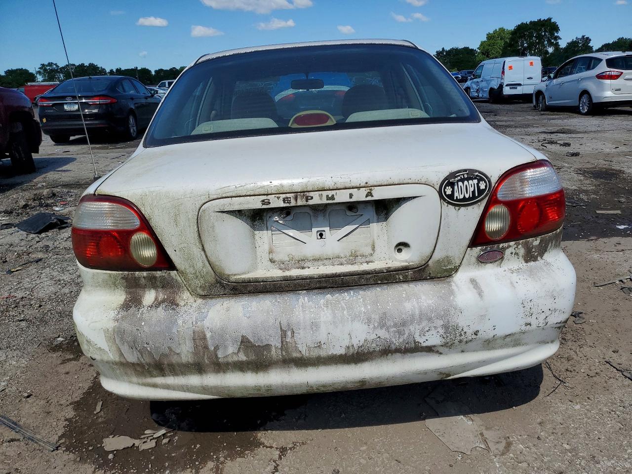 2001 Kia Sephia Base White vin: KNAFB121615011750