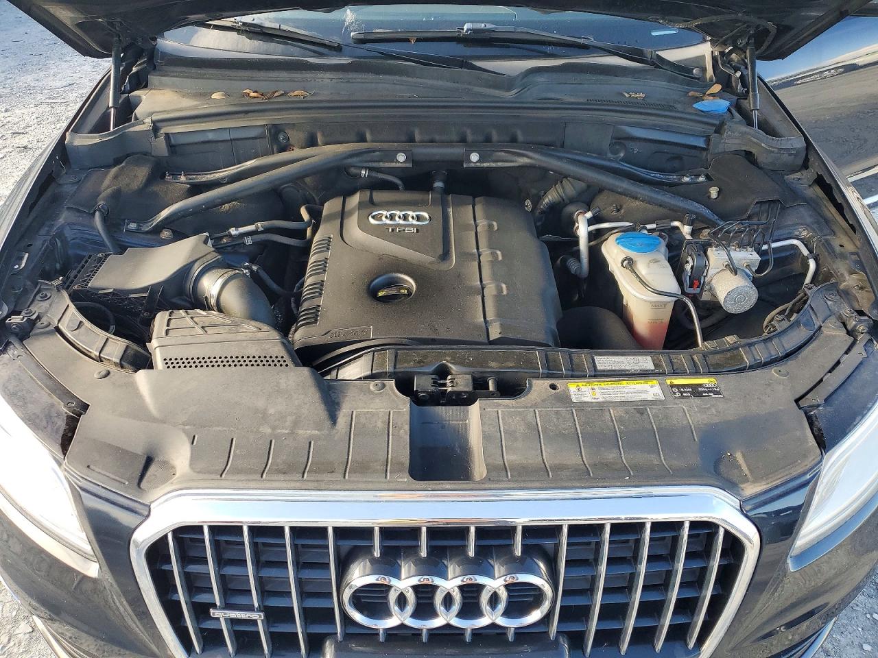 2015 Audi Q5 Premium Plus Blue vin: WA1LFAFP5FA114126