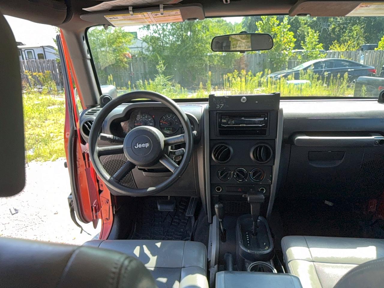 2009 Jeep Wrangler X Orange vin: 1J4FA24149L770116