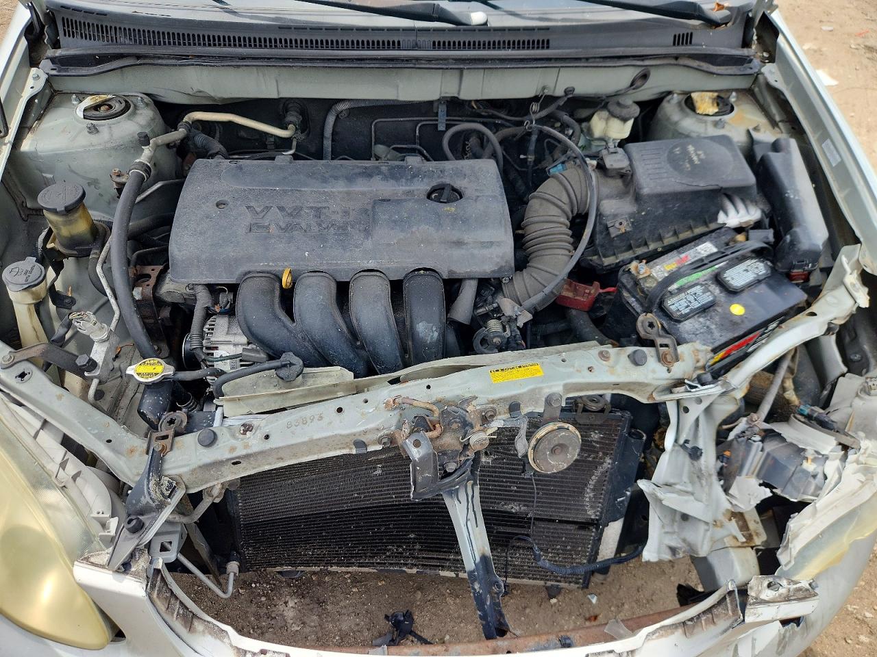2004 Toyota Corolla Ce Silver vin: 1NXBR32E44Z307500
