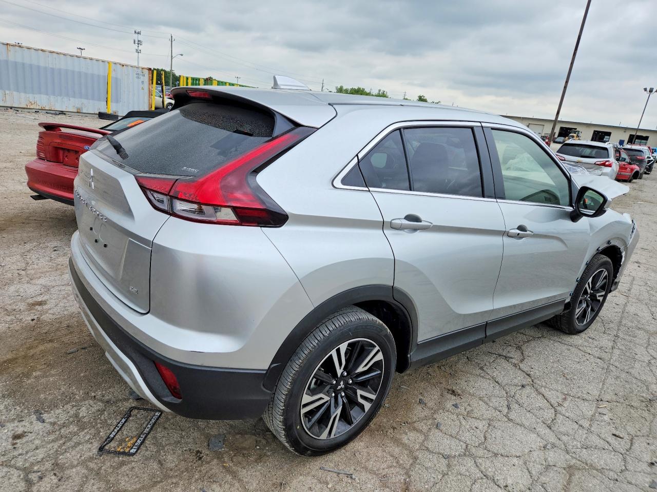 2025 Mitsubishi Eclipse Cross Se Серебряный vin: JA4ATWAA8SZ044844