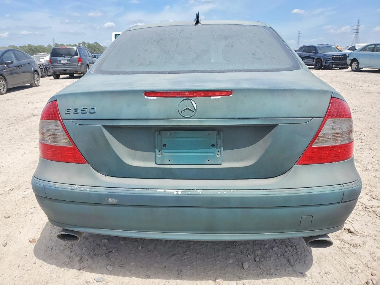 2009 Mercedes-benz E 350 Зеленый vin: WDBUF56XX9B386556