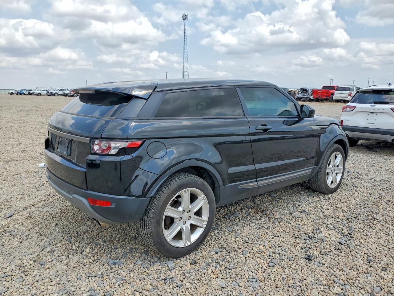 2015 Land Rover Range Rover Evoque Pure Premium Черный vin: SALVR1BG1FH050291