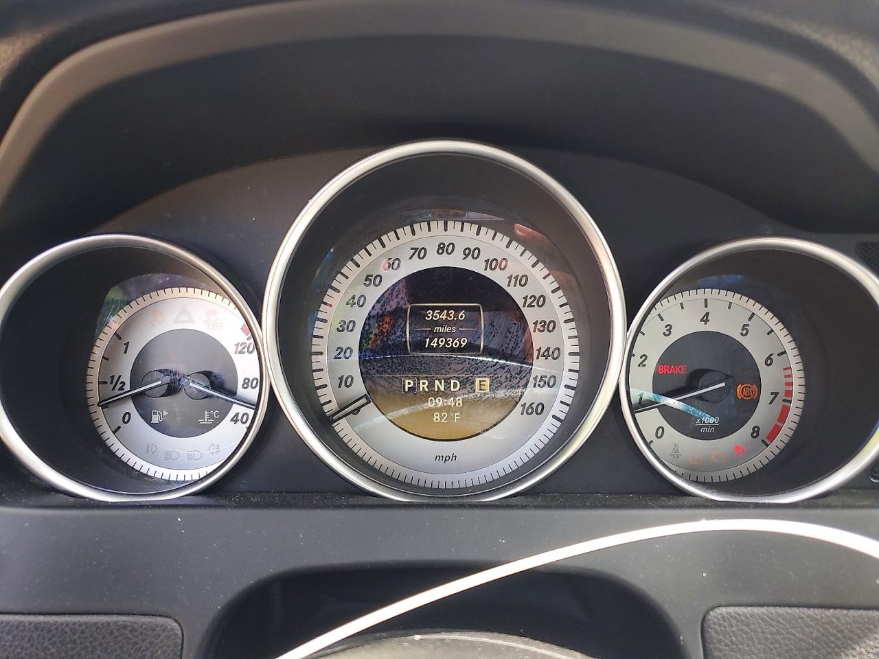 2012 Mercedes-benz C 250 Black vin: WDDGF4HBXCA622829