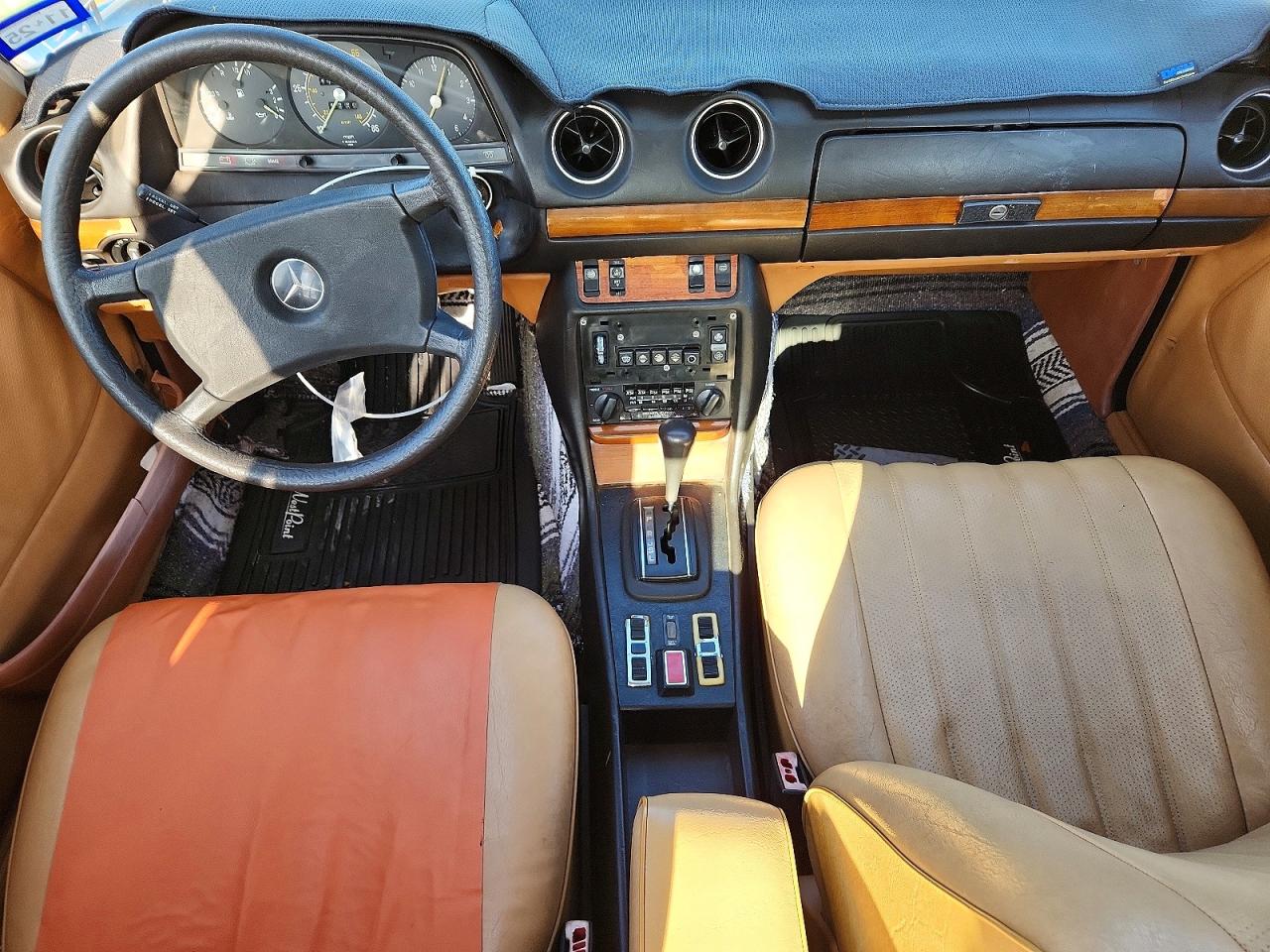 1981 Mercedes-benz 300 D Black vin: WDBAB30A1BB240835