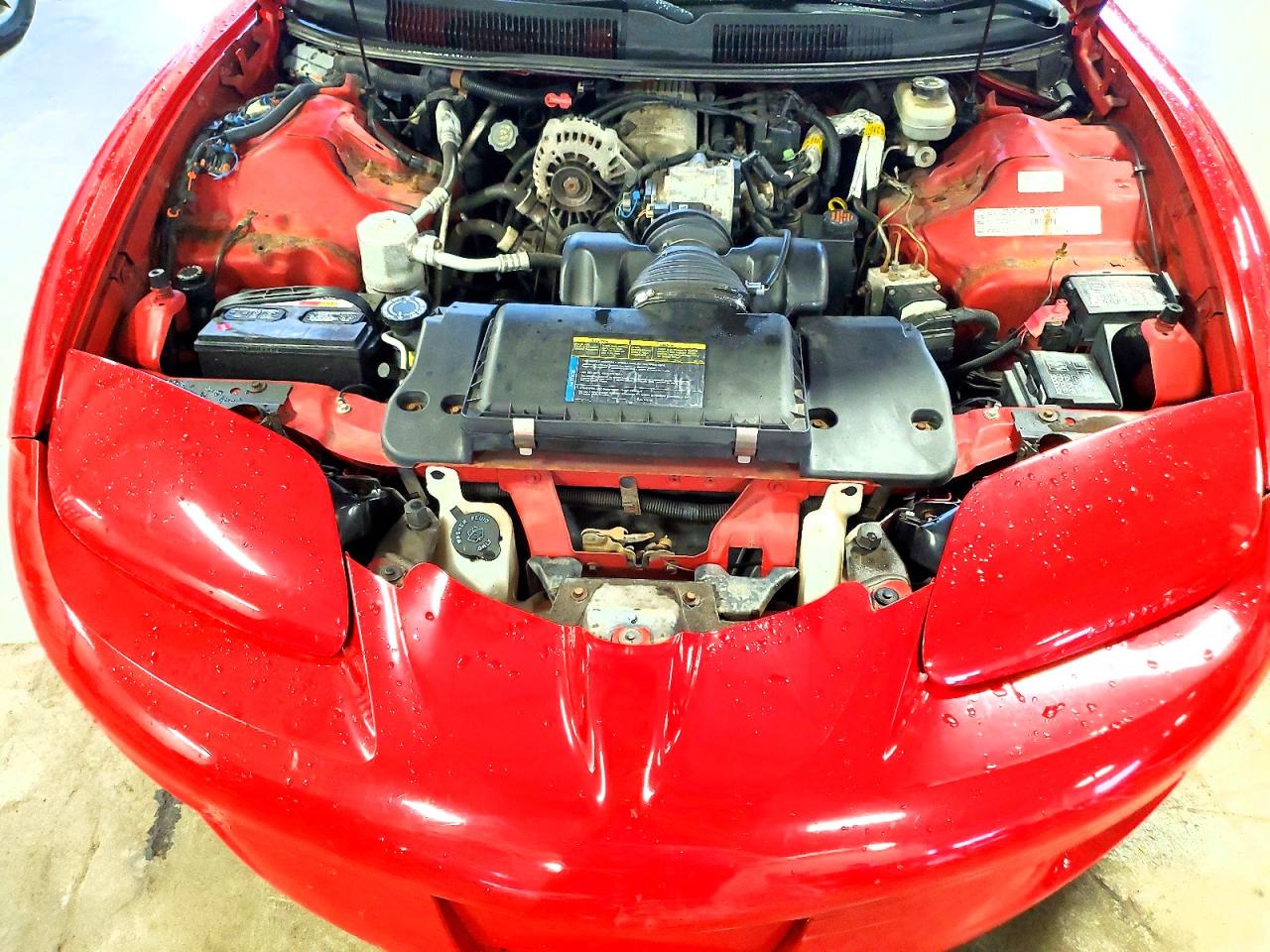 2000 Pontiac Firebird Red vin: 2G2FS22K3Y2160760