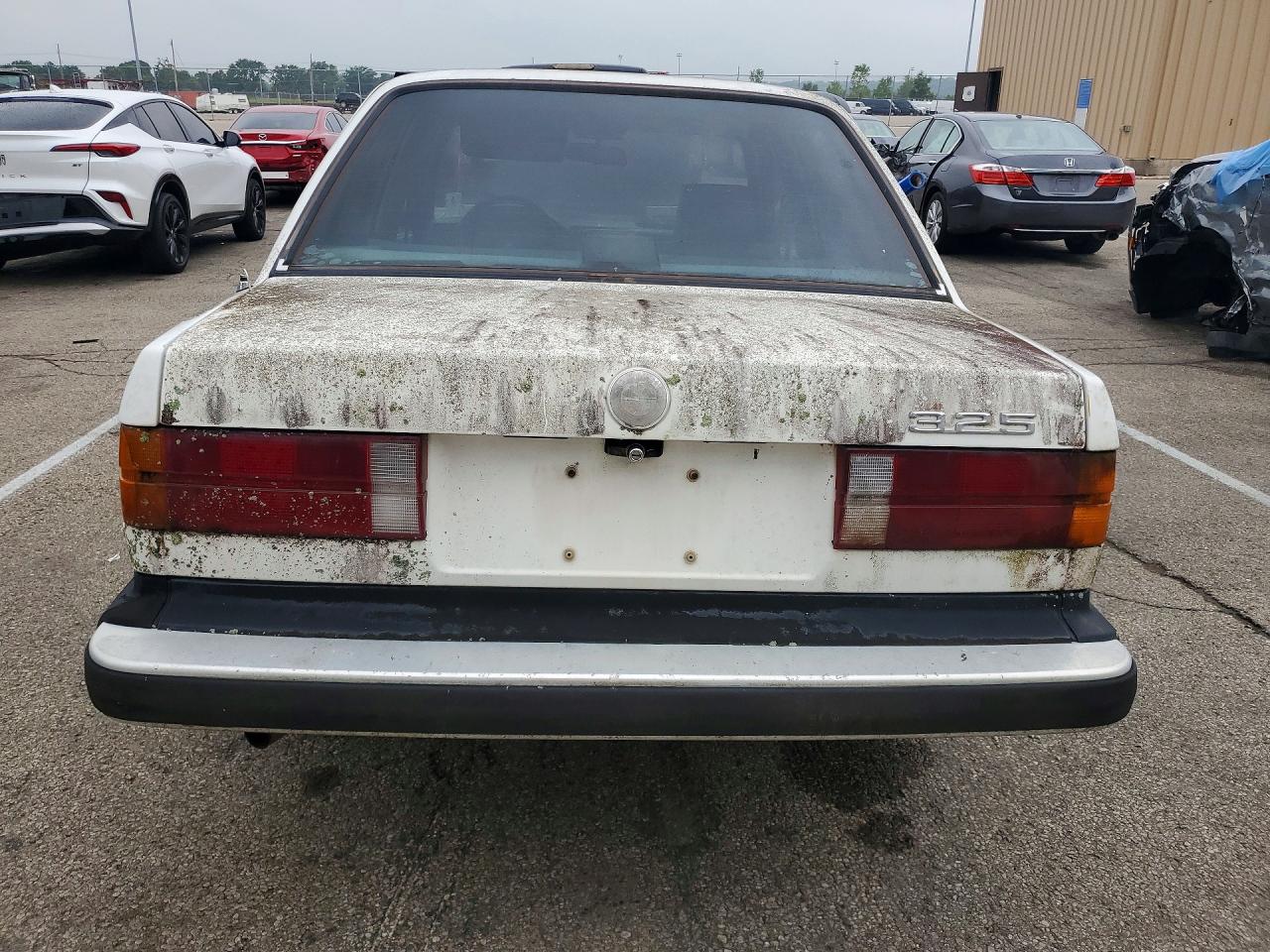 1986 Bmw 325 E Automatic White vin: WBAAE6409G0704997