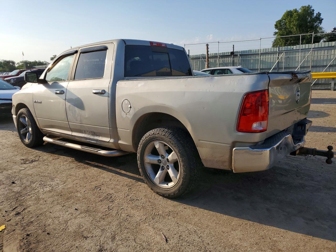 2009 Dodge Ram 1500 Beige vin: 1D3HB13P19J523165