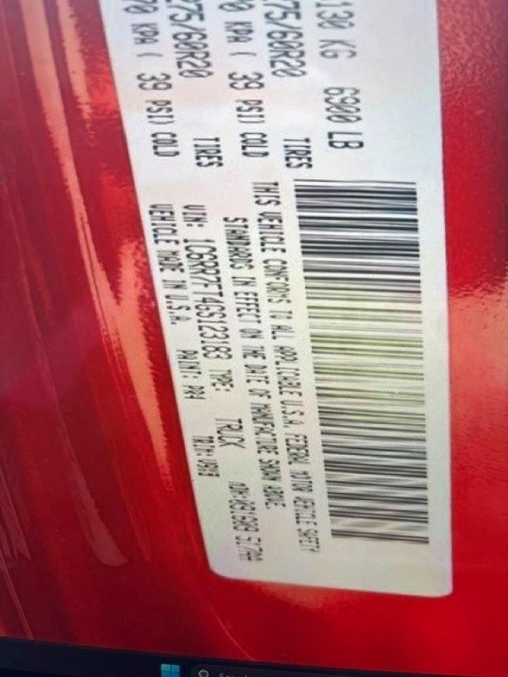 2016 Ram 1500 St Red vin: 1C6RR7FT4GS123183