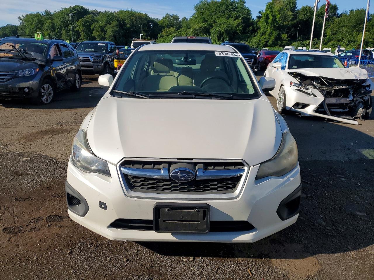 2014 Subaru Impreza Premium White vin: JF1GJAC69EH013670
