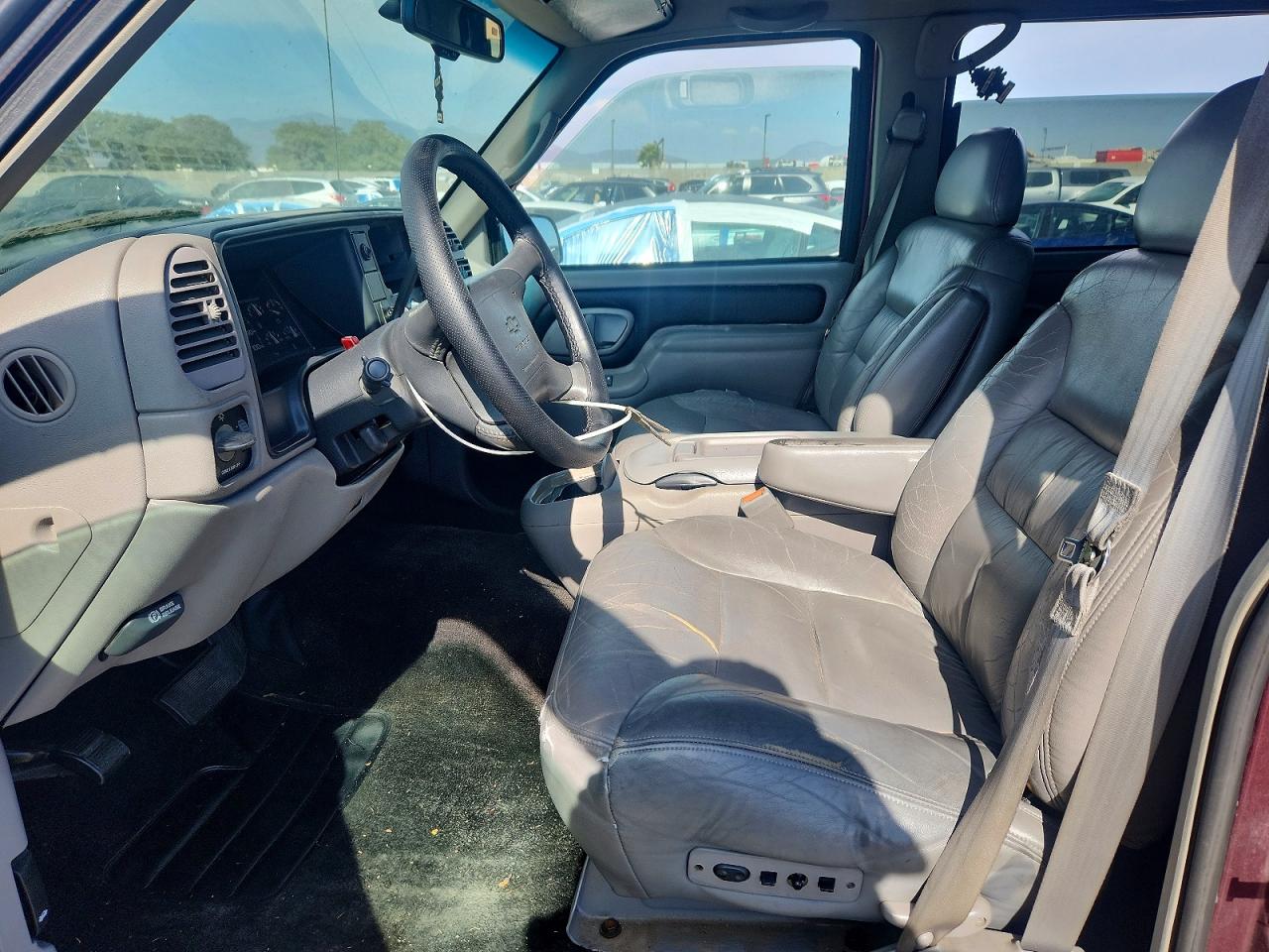 1996 Chevrolet Tahoe K1500 Burgundy vin: 1GNEK13R4TJ338023