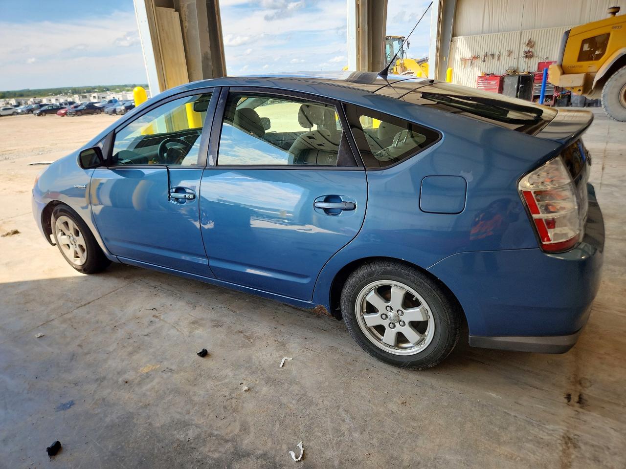 2008 Toyota Prius Base Blue vin: JTDKB20U287720999