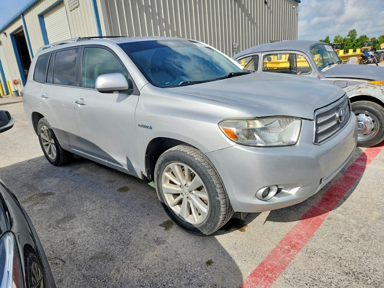 2010 Toyota Highlander Hybrid Limited Silver vin: JTEJW3EH8A2046017