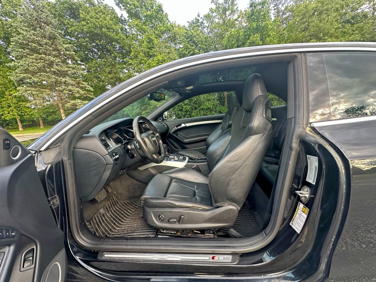 2012 Audi S5 Prestige Black vin: WAUVVAFR8CA000861