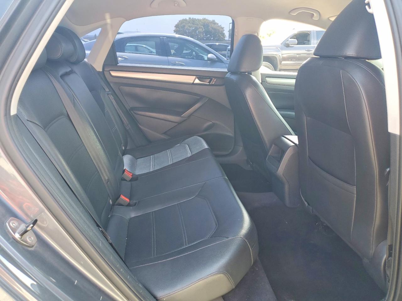 2014 Volkswagen Passat S Gray vin: 1VWAT7A38EC070264