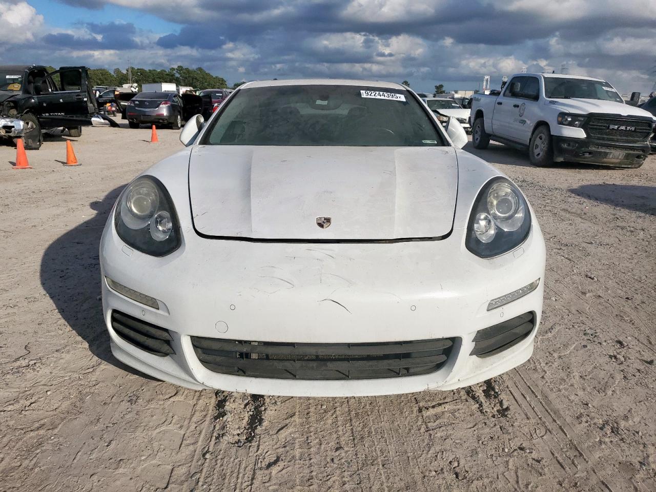 2014 Porsche Panamera S Hybrid White vin: WP0AD2A70EL044747