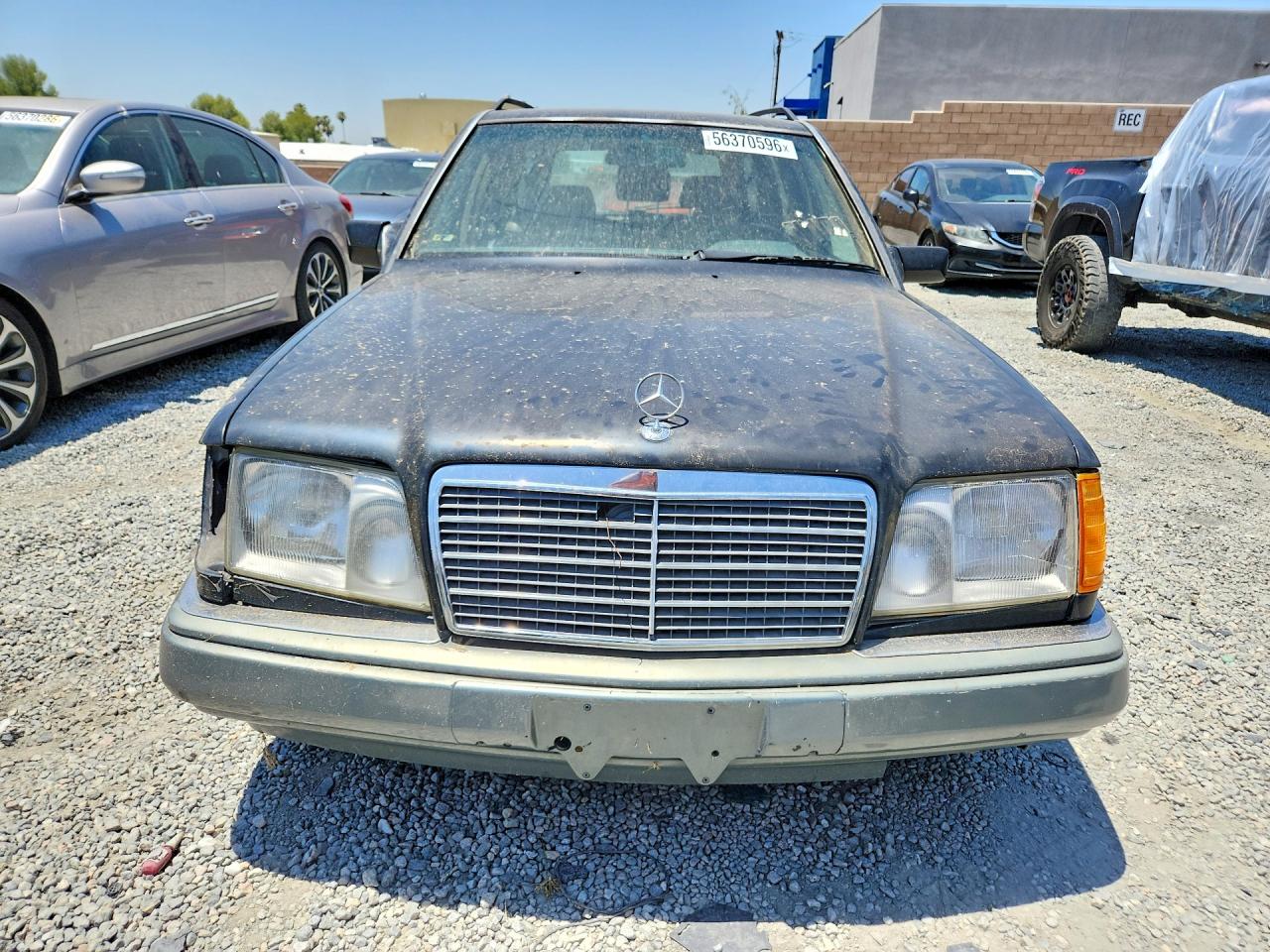 1995 Mercedes-benz E 320 Черный vin: WDBEA92E5SF336113