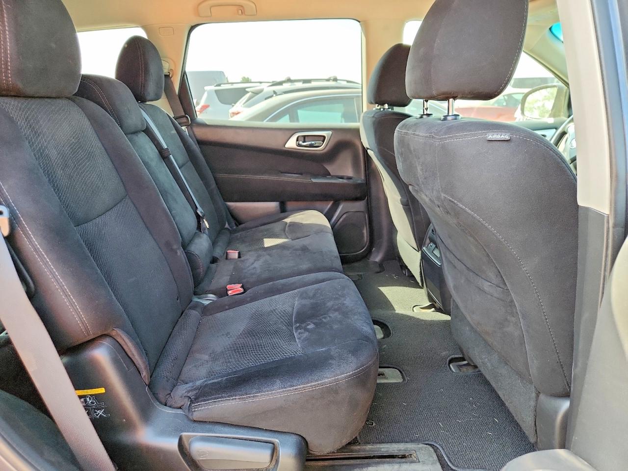 2014 Nissan Pathfinder Sv Gray vin: 5N1AR2MM7EC709481