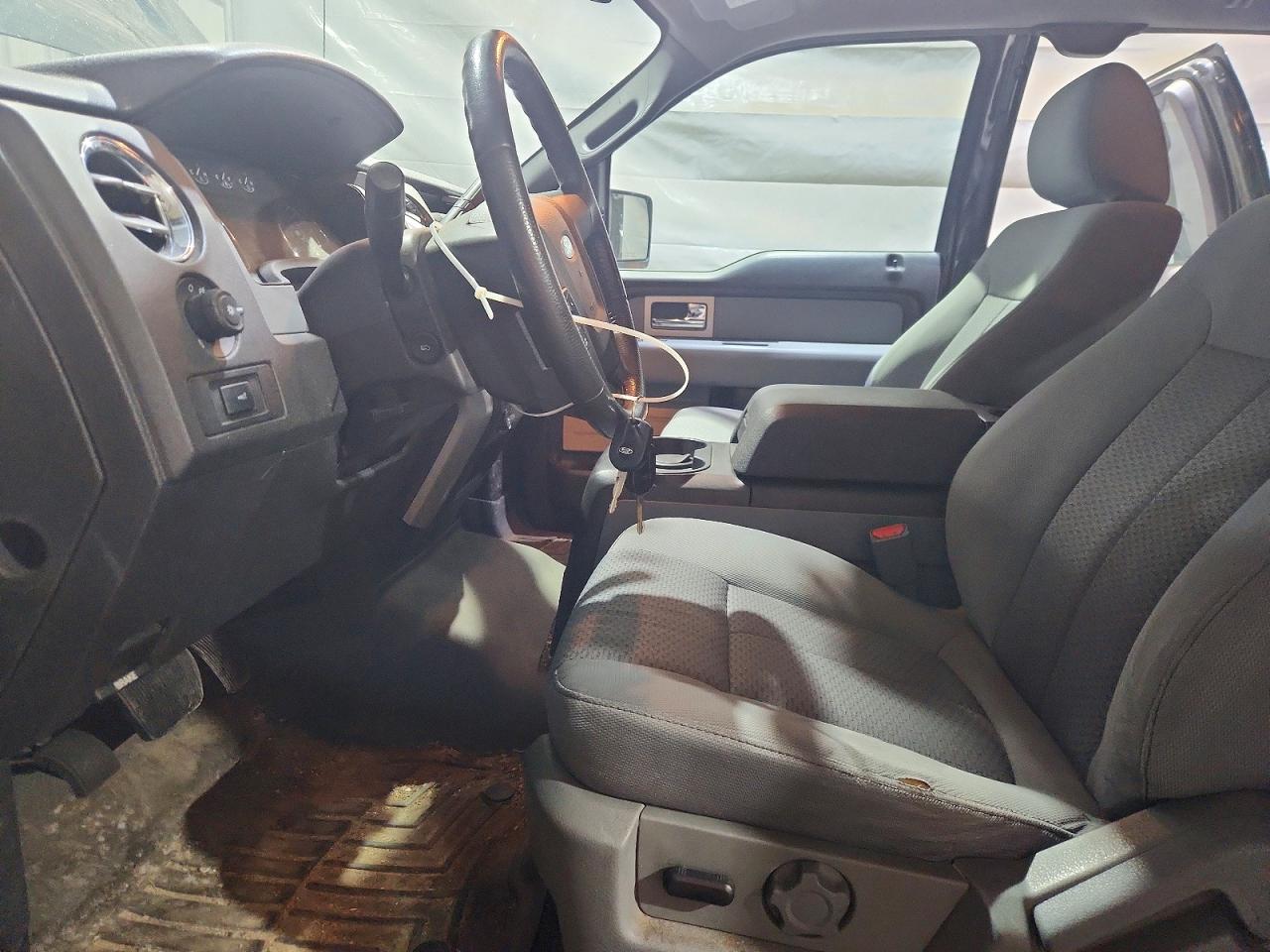 2011 Ford F150 Super Cab Черный vin: 1FTFX1ET0BFB87433