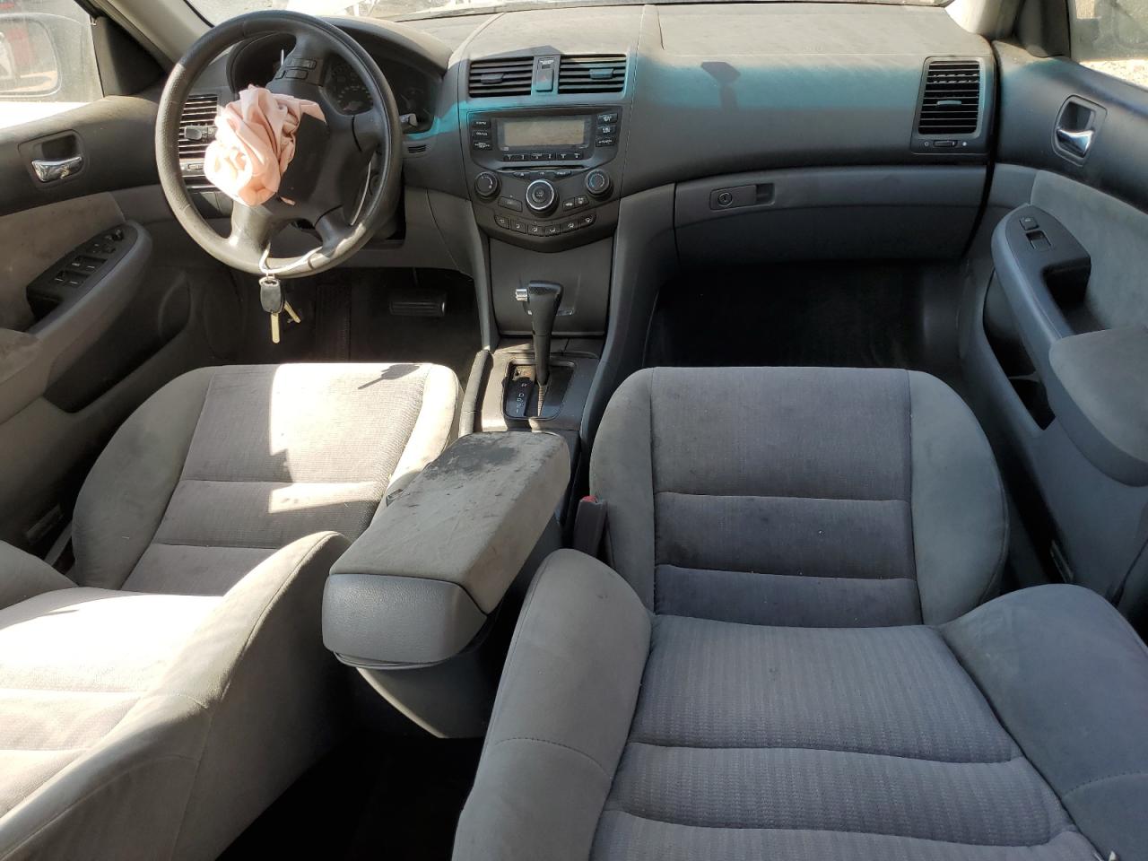 2004 Honda Accord Lx Серый vin: 1HGCM56404A165623