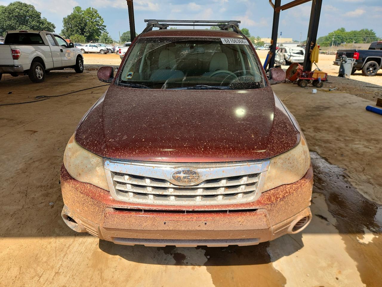2012 Subaru Forester 2.5x Premium Red vin: JF2SHBDC4CH412270