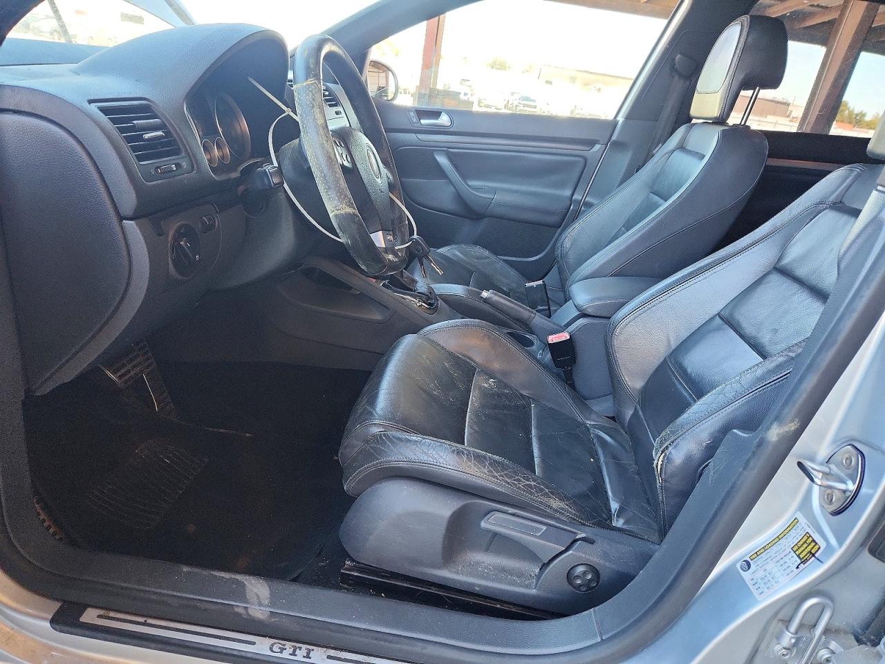 2007 Volkswagen New Gti Silver vin: WVWHV71K67W114833