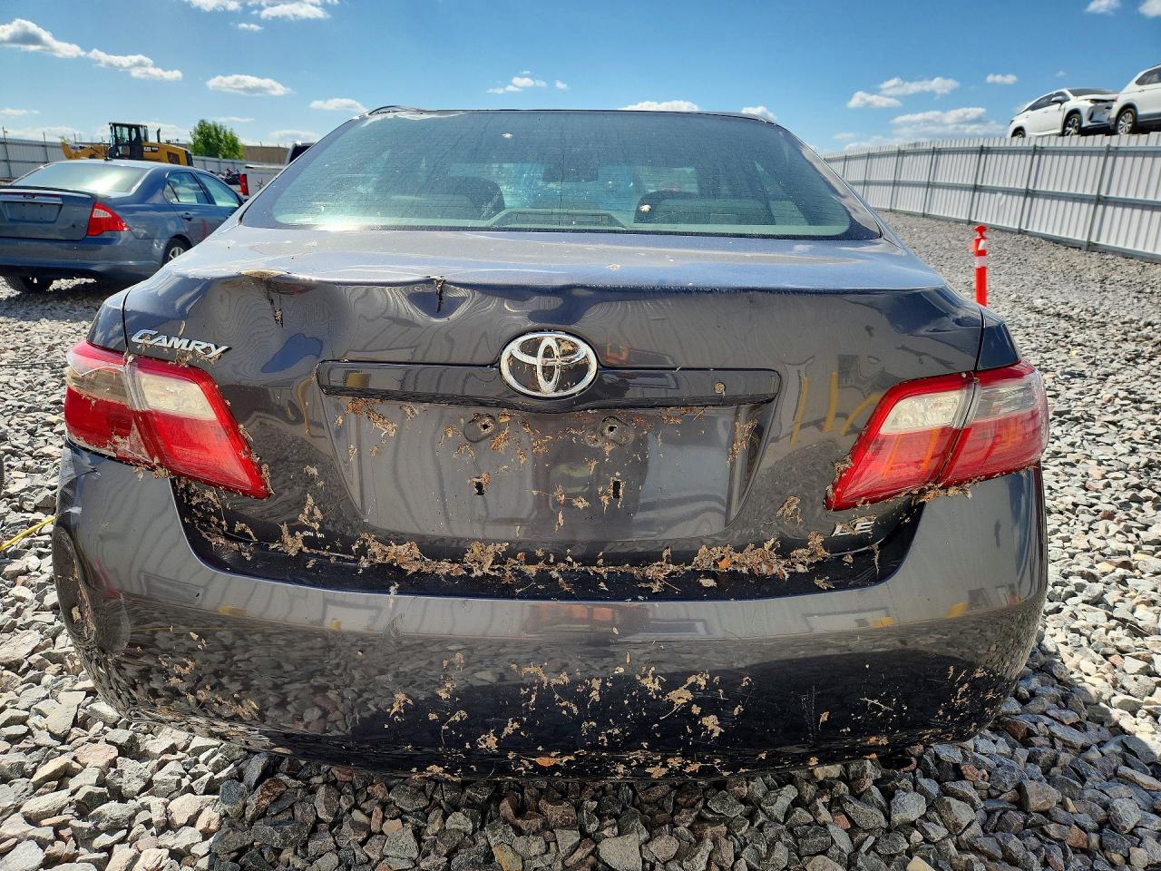 2009 Toyota Camry Le Gray vin: 4T4BE46K29R088583