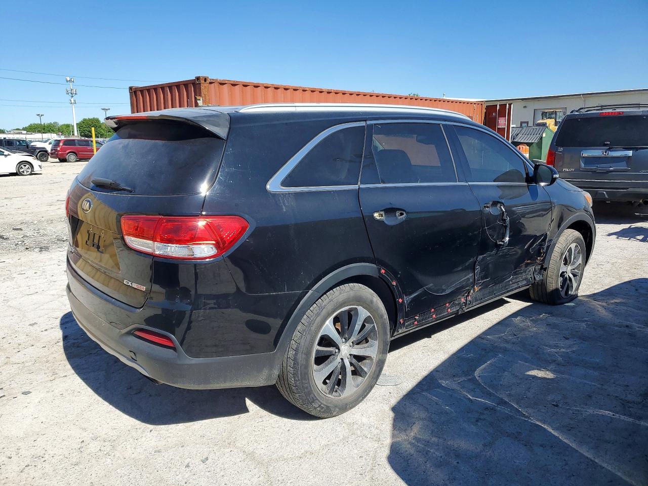 2016 Kia Sorento Ex Black vin: 5XYPH4A11GG024303