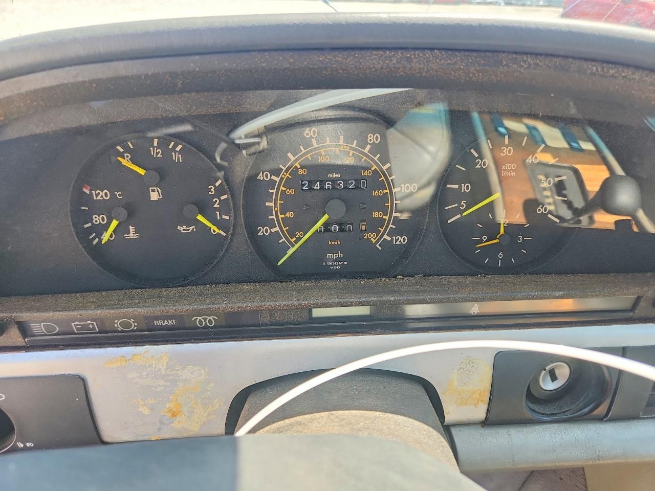1984 Mercedes-benz 300 Sd Black vin: WDBCB20A7EA049790