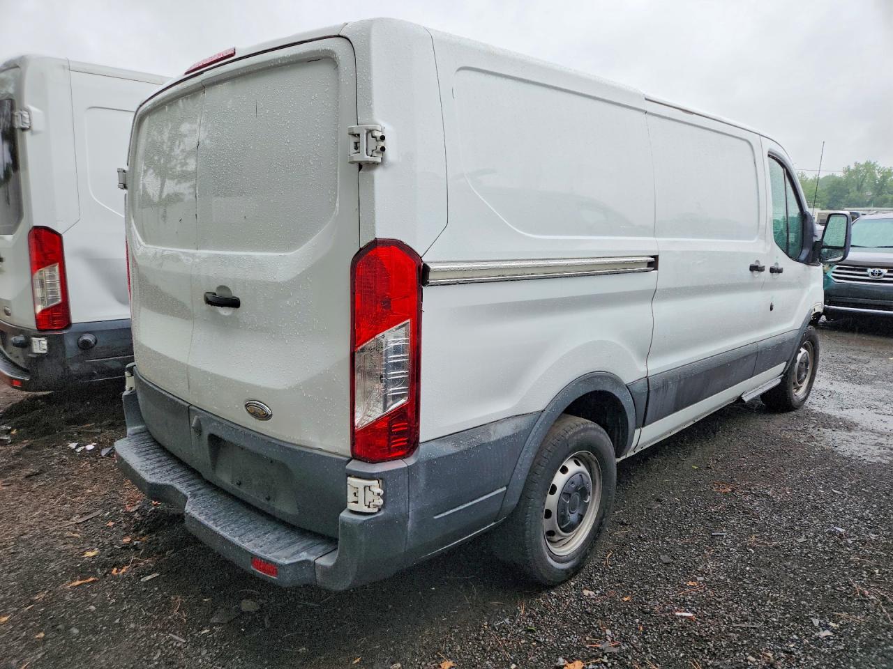 2015 Ford Transit T- - Delivery Van White vin: 1FTNE1YMXFKA59929