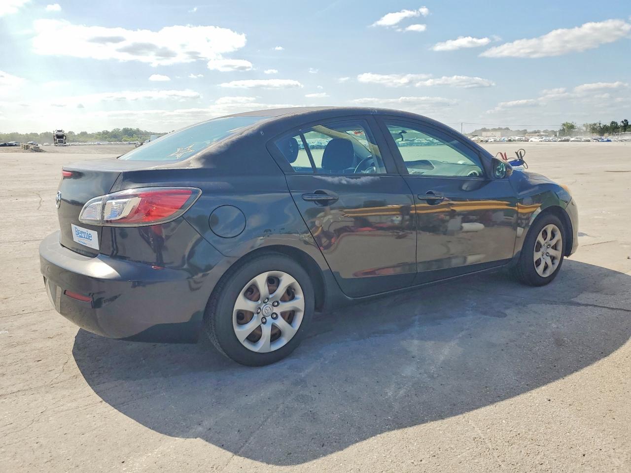 2012 Mazda 3 I Black vin: JM1BL1UF7C1595464
