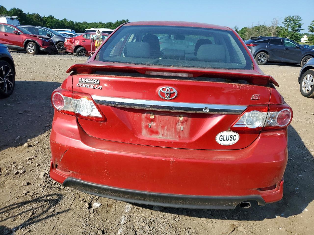 2011 Toyota Corolla S Red vin: 2T1BU4EE9BC633422